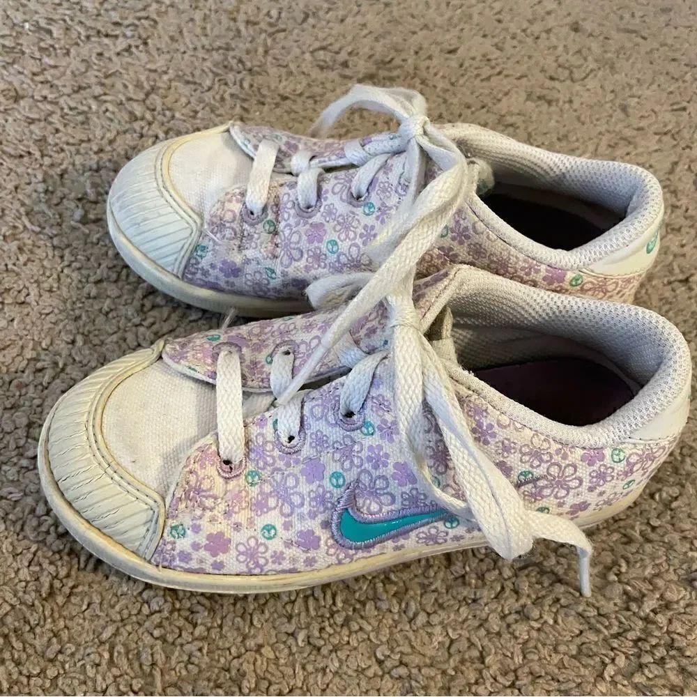 Nike Floral Toddler Girl Linen Sneakers Size 9.5 - Picture 3 of 10